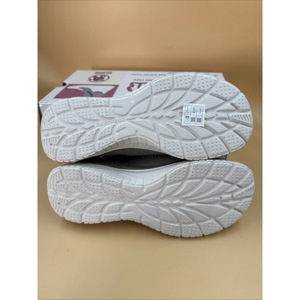 New Skechers Women's Taupe Virtue Swift Fit Sneaker Hands Free Memory Foam 7.5